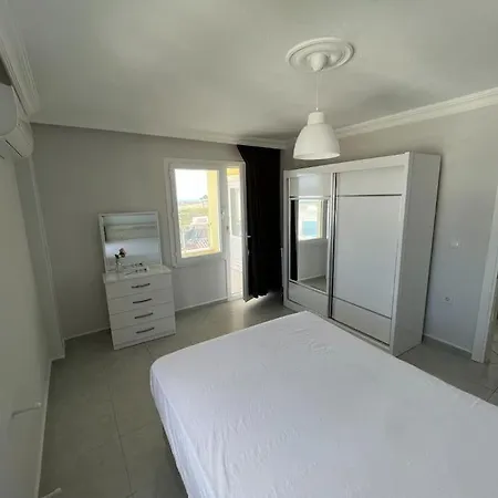8 Sleeps, With Private Pool In - Awz 330 *